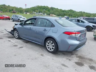2022 Toyota Corolla LE with VIN 5YFEPMAE9NP349268, listed as a IAAI auction lot 39291224 with 52,228 mi miles. Bid and sale history available at carsss.com. Image 3.