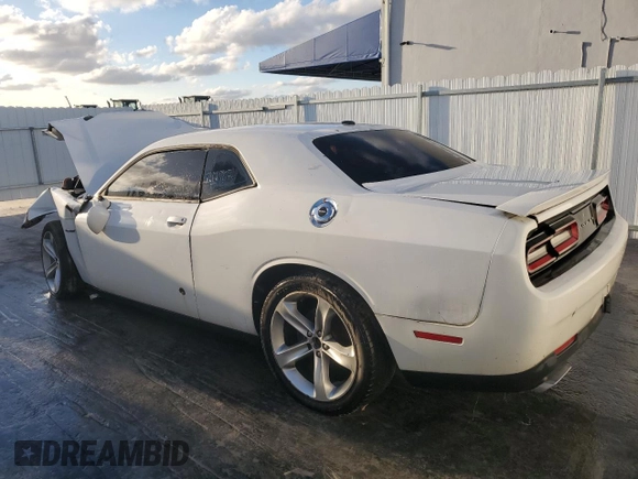 2017 Dodge Challenger R/T z VIN 2C3CDZBT5HH658003, wystawiony jako Copart lot #46854345 z przebiegiem 70 403 mil mil oraz Czysty tytuł • Clean title. Historia ofert i sprzedaży dostępna na DreamBid. Obrazek 2.