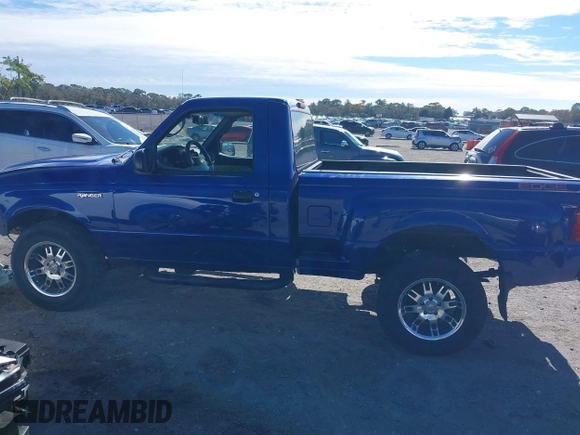 2004 Ford Ranger XL with VIN 1FTYR10U54PA93287, listed as a IAAI auction lot 41284286 with 176,725 mi miles and . Bid and sale history available at carsss.com. Image 15.
