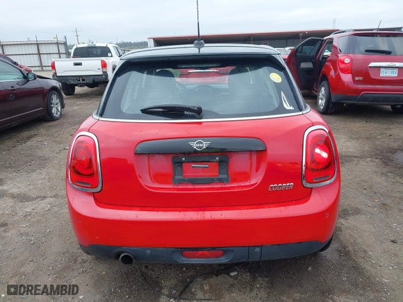2019 MINI Hardtop 4 Door Cooper with VIN WMWXU1C58K2J02294, listed as a IAAI auction lot 41910654 with 97,887 mi miles. Bid and sale history available at carsss.com. Image 17.