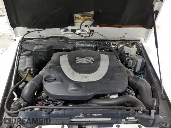 2011 Mercedes-Benz G-Class G 550 with VIN WDCYC3HF4BX191723, listed as a Copart auction lot 75318424 with 71,685 mi miles and Clean Title. Bid and sale history available at carsss.com. Image 12.
