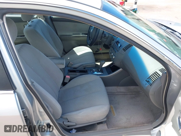 2005 Nissan Altima S z VIN 1N4AL11D45C380359, wystawiony jako IAAI lot #42022290 z przebiegiem 113 156 mil mil oraz . Historia ofert i sprzedaży dostępna na DreamBid. Obrazek 5.