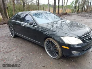 2007 Mercedes-Benz S-Class 5.5L V8 with VIN WDDNG71X07A134703, listed as a IAAI auction lot 41820396 with 1 mi miles. Bid and sale history available at carsss.com. Image 1.