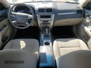 2012 Ford Fusion Hybrid z VIN 3FADP0L33CR288819, wystawiony jako Copart lot #56697025 z przebiegiem 65 486 mil mil oraz Szkoda całkowita • Salvage title. Historia ofert i sprzedaży dostępna na DreamBid. Obrazek 8.