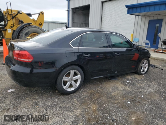2015 Volkswagen Passat SE с VIN 1VWBS7A35FC007017, выставлен на аукционе Copart как лот 81090344 с пробегом 133 751 миль миль и На запчасти • Non repairable. История ставок и продаж доступна на DreamBid. Изображение 3.