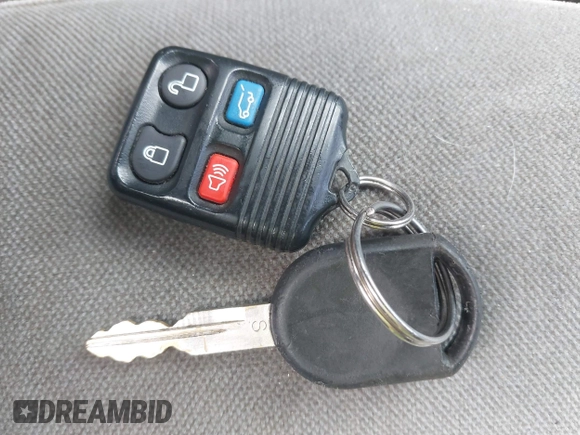 2005 Ford Explorer XLT с VIN 1FMZU73KX5UB12365, выставлен на аукционе IAAI как лот 42156806 с пробегом 151 706 миль миль и . История ставок и продаж доступна на DreamBid. Изображение 11.