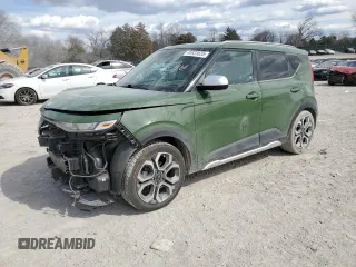 2020 Kia Soul X-Line with VIN KNDJ23AU4L7055922, listed as a Copart auction lot 46923835 with 107,382 mi miles and Salvage Title. Bid and sale history available at carsss.com. Image 1.