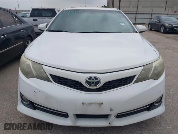 2014 Toyota Camry L with VIN 4T1BF1FK1EU851712, listed as a IAAI auction lot 41940311 with 158,097 mi miles. Bid and sale history available at carsss.com. Image 12.
