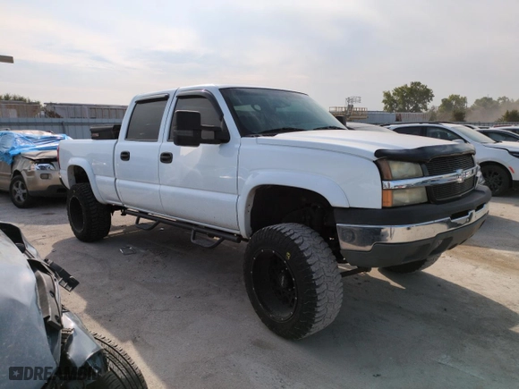 2003 Chevrolet Silverado 1500HD LS with VIN 1GCGK13U53F121654, listed as a Copart auction lot 71167244 with 0 mi miles and Salvage Title. Bid and sale history available at carsss.com. Image 4.