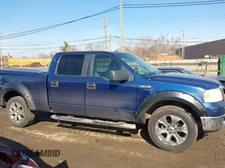 2008 Ford F-150 XLT z VIN 1FTPW14V58FA60941, wystawiony jako IAAI lot #41705754 z przebiegiem 246 125 mil mil oraz . Historia ofert i sprzedaży dostępna na DreamBid. Obrazek 13.