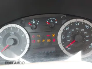 2010 Ford Escape Limited с VIN 1FMCU0EG8AKC35464, выставлен на аукционе IAAI как лот 42638596 с пробегом 223 525 миль миль и . История ставок и продаж доступна на DreamBid. Изображение 7.