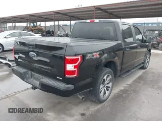 2020 Ford F-150 XL z VIN 1FTEW1CP8LKD72794, wystawiony jako IAAI lot #41936007 z przebiegiem 84 066 mil mil oraz . Historia ofert i sprzedaży dostępna na DreamBid. Obrazek 4.