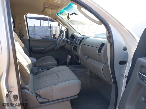 2005 Nissan Frontier 4WD SE with VIN 1N6AD07W65C461211, listed as a IAAI auction lot 41844232 with 178,040 mi miles. Bid and sale history available at carsss.com. Image 5.