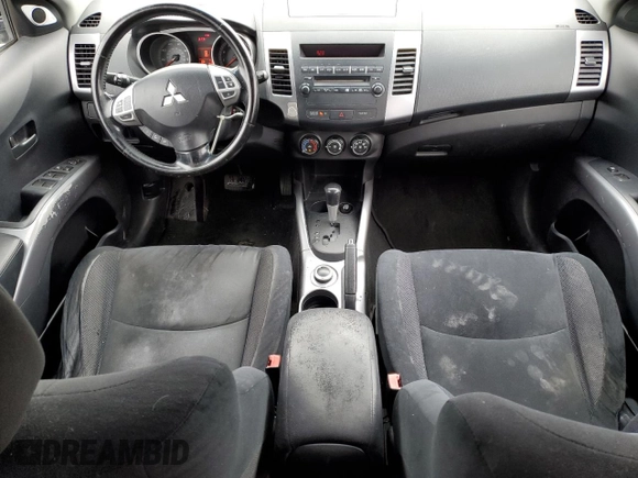 2007 Mitsubishi Outlander LS z VIN JA4MT31XX7Z016180, wystawiony jako Copart lot #59299615 z przebiegiem 125 060 mil mil oraz Szkoda całkowita • Salvage title. Historia ofert i sprzedaży dostępna na DreamBid. Obrazek 8.
