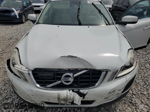 2011 Volvo XC60 3.0T with VIN YV4902DZXB2191880, listed as a Copart auction lot 62069195 with 94,414 mi miles and Clean title. Bid and sale history available at DreamBid. Image 12.