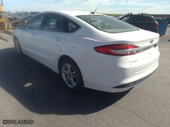 2018 Ford Fusion SE with VIN 3FA6P0HD7JR227772, listed as a IAAI auction lot 41736163 with 117,983 mi miles. Bid and sale history available at carsss.com. Image 3.
