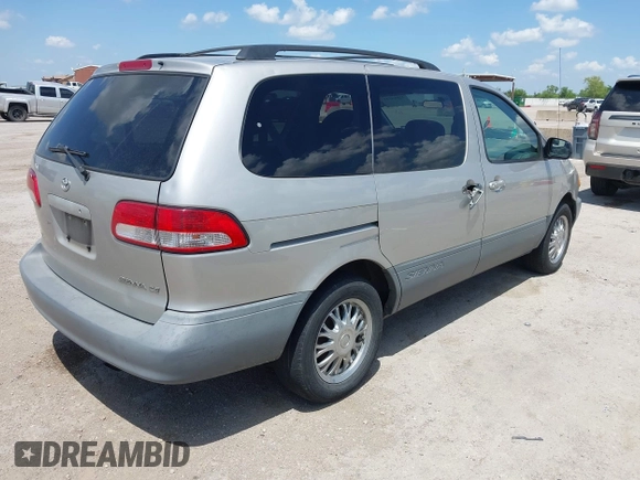 2003 Toyota Sienna CE z VIN 4T3ZF19C53U508778, wystawiony jako IAAI lot #42086544 z przebiegiem 236 152 mil mil oraz . Historia ofert i sprzedaży dostępna na DreamBid. Obrazek 4.