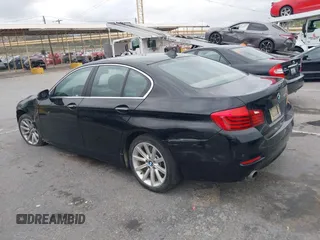 2015 BMW 5 Series 535i with VIN WBA5B1C55FD922761, listed as a IAAI auction lot 42021799 with 118,592 mi miles and . Bid and sale history available at carsss.com. Image 3.