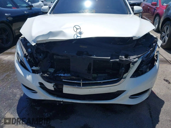 2014 Mercedes-Benz S S 550 with VIN WDDUG8FB4EA053974, listed as a IAAI auction lot 42057598 with 76,124 mi miles. Bid and sale history available at carsss.com. Image 6.
