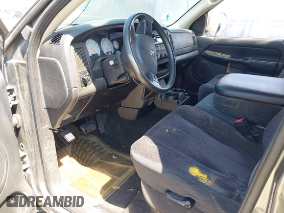 2005 Dodge 1500 SLT with VIN 1D7HA18N05J536461, listed as a IAAI auction lot 41893055 with 139,415 mi miles. Bid and sale history available at carsss.com. Image 5.