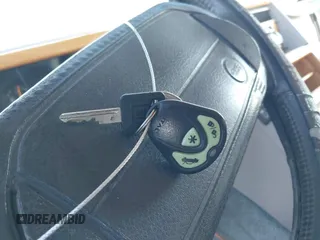 1994 GMC Vandura z VIN 1GDEG25K4RF523356, wystawiony jako IAAI lot #41854612 z przebiegiem 187 013 mil mil oraz . Historia ofert i sprzedaży dostępna na DreamBid. Obrazek 11.