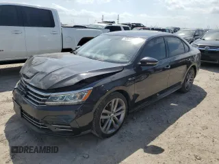 2018 Volkswagen Passat S z VIN 1VWAA7A36JC010385, wystawiony jako Copart lot #53616875 z przebiegiem 63 975 mil mil oraz Szkoda całkowita • Salvage title. Historia ofert i sprzedaży dostępna na DreamBid. Obrazek 1.