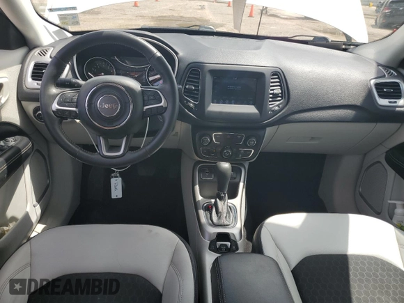 2018 Jeep Compass Latitude with VIN 3C4NJCBB3JT145069, listed as a Copart auction lot 61859665 with 68,476 mi miles and Salvage title. Bid and sale history available at DreamBid. Image 8.