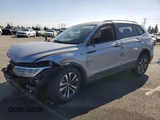 2024 Volkswagen Tiguan S with VIN 3VVRB7AX7RM035930, listed as a Copart auction lot 84238034 with 5,389 mi miles and Salvage Title. Bid and sale history available at carsss.com. Image 1.
