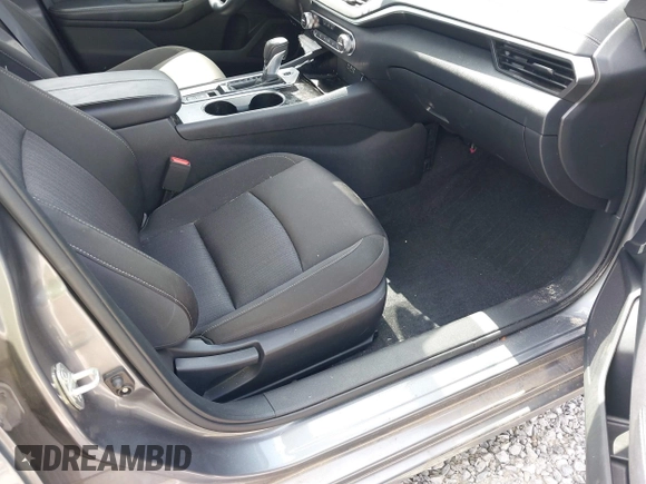 2020 Nissan Altima SV with VIN 1N4BL4DV2LC162265, listed as a IAAI auction lot 42297337 with 105,604 mi miles and . Bid and sale history available at DreamBid. Image 5.