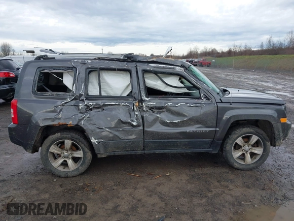 2017 Jeep Patriot High Altitude with VIN 1C4NJRFB8HD109679, listed as a IAAI auction lot 41953709 with 110,891 mi miles. Bid and sale history available at carsss.com. Image 14.