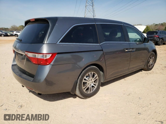 2011 Honda Odyssey EX with VIN 5FNRL5H46BB027260, listed as a Copart auction lot 50990725 with 147,758 mi miles and Salvage Title. Bid and sale history available at carsss.com. Image 3.