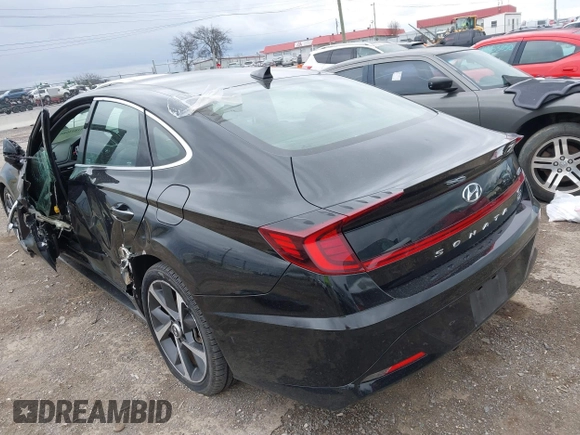 2021 Hyundai Sonata SEL Plus with VIN 5NPEJ4J21MH111126, listed as a IAAI auction lot 41833686 with 35,479 mi miles and . Bid and sale history available at DreamBid. Image 3.