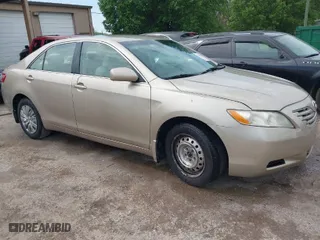2009 Toyota Camry with VIN 4T1BE46K19U397438, listed as a IAAI auction lot 42030261 with 162,219 mi miles. Bid and sale history available at carsss.com. Image 1.