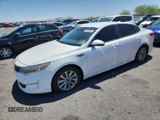 2017 Kia Optima LX z VIN 5XXGT4L35HG138811, wystawiony jako Copart lot #60498085 z przebiegiem 119 184 mil mil oraz Szkoda całkowita • Salvage title. Historia ofert i sprzedaży dostępna na DreamBid. Obrazek 1.