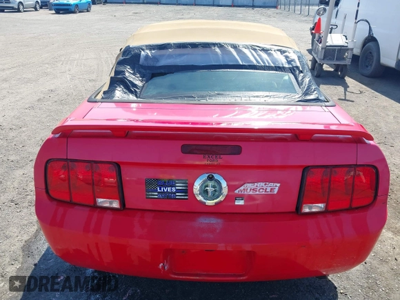 2006 Ford Mustang Standard with VIN 1ZVFT84N965234717, listed as a IAAI auction lot 41772347 with 53,356 mi miles and . Bid and sale history available at carsss.com. Image 19.