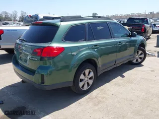 2012 Subaru Outback 2.5i Prem with VIN 4S4BRBCC9C3231557, listed as a IAAI auction lot 41974192 with 205,391 mi miles. Bid and sale history available at carsss.com. Image 4.