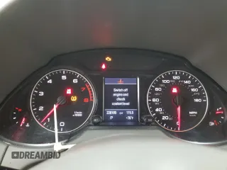 2011 Audi Q5 Premium Plus with VIN WA1LFAFP6BA043075, listed as a Copart auction lot 51084425 with 228,195 mi miles and Salvage Title. Bid and sale history available at DreamBid. Image 9.
