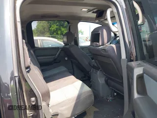 2007 Nissan Titan XE z VIN 1N6AA07A87N209125, wystawiony jako IAAI lot #42370163 z przebiegiem 257 543 mil mil oraz . Historia ofert i sprzedaży dostępna na DreamBid. Obrazek 8.