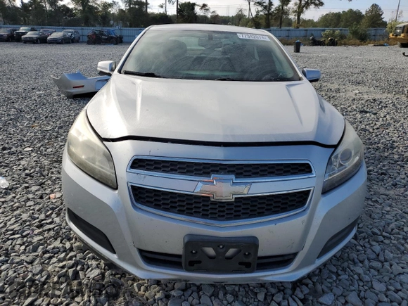 2013 Chevrolet Malibu LT with VIN 1G11C5SA4DF121902, listed as a Copart auction lot 77942074 with 137,686 mi miles and Salvage Title. Bid and sale history available at DreamBid. Image 5.