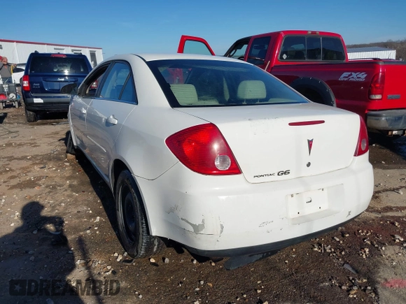 2007 Pontiac G6 1SV Value Leader with VIN 1G2ZF58B174212339, listed as a IAAI auction lot 41607039 with 144,836 mi miles. Bid and sale history available at carsss.com. Image 3.