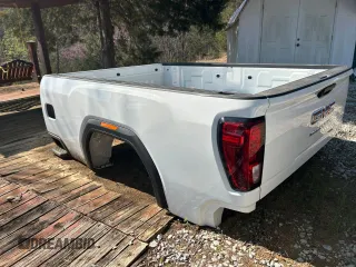 2024 GMC Sierra 1500 with VIN TN2025BED11, listed as a Copart auction lot 51763405 with Not Provided miles and Clean Title. Bid and sale history available at DreamBid. Image 3.