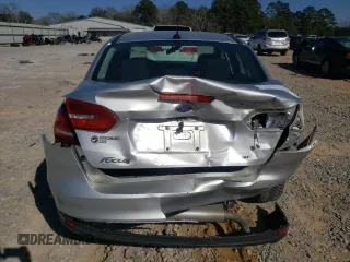 2018 Ford Focus SE with VIN 1FADP3F28JL324441, listed as a Copart auction lot 48731625 with 63,556 mi miles and Non Repairable. Bid and sale history available at carsss.com. Image 6.