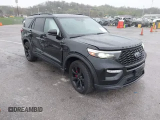 2022 Ford Explorer ST z VIN 1FM5K8GC1NGA02610, wystawiony jako IAAI lot #41962178 z przebiegiem 44 241 mil mil oraz . Historia ofert i sprzedaży dostępna na DreamBid. Obrazek 1.