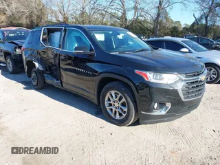2019 Chevrolet Traverse LT Cloth with VIN 1GNERGKW2KJ223523, listed as a IAAI auction lot 41156722 with 111,868 mi miles. Bid and sale history available at carsss.com. Image 1.