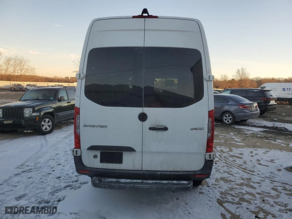 2019 Mercedes-Benz Sprinter Cargo Van with VIN WD3PF0CD0KP057069, listed as a Copart auction lot 87259554 with NaN miles and Salvage Title. Bid and sale history available at carsss.com. Image 6.