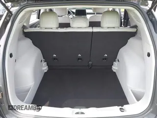 2022 Jeep Compass Latitude with VIN 3C4NJCBB4NT139111, listed as a IAAI auction lot 42380175 with 16,075 mi miles and . Bid and sale history available at DreamBid. Image 17.