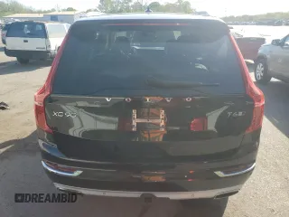 2016 Volvo XC90 T6 Inscription z VIN YV4A22PLXG1025175, wystawiony jako Copart lot #54695945 z przebiegiem 121 319 mil mil oraz Szkoda całkowita • Salvage title. Historia ofert i sprzedaży dostępna na DreamBid. Obrazek 6.