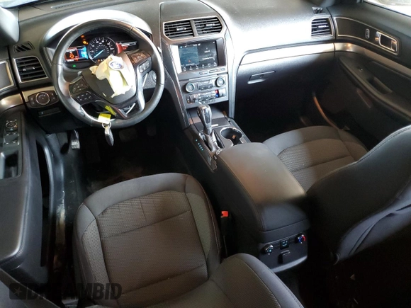 2018 Ford Explorer XLT with VIN 1FM5K8D88JGA56464, listed as a Copart auction lot 61979675 with 63,465 mi miles and Salvage title. Bid and sale history available at DreamBid. Image 8.