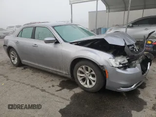 2015 Chrysler 300 Limited with VIN 2C3CCAAG7FH930766, listed as a Copart auction lot 83470884 with 163,612 mi miles and Salvage Title. Bid and sale history available at carsss.com. Image 4.
