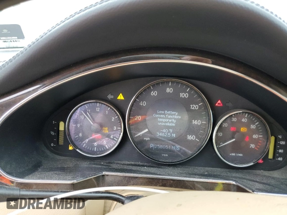 2006 Mercedes-Benz CLS-Class with VIN WDDDJ75X76A060959, listed as a Copart auction lot 75357804 with 258,051 mi miles and Salvage Title. Bid and sale history available at carsss.com. Image 9.